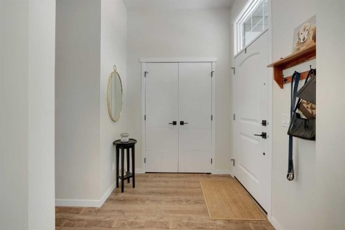 175 Magnolia Way Se, Calgary, AB - Indoor Photo Showing Other Room