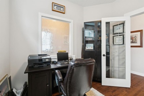 248 Copperpond Circle Se, Calgary, AB - Indoor Photo Showing Office