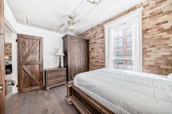 402-240 11 Avenue SW Calgary, AB T2R 0C3