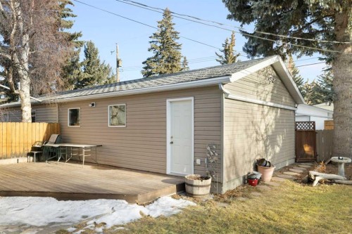 3511 Lakeside Crescent Sw, Calgary, AB - Outdoor With Exterior