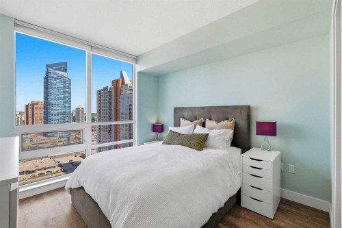 1902-1118 12 Avenue Sw, Calgary, AB - Indoor Photo Showing Bedroom