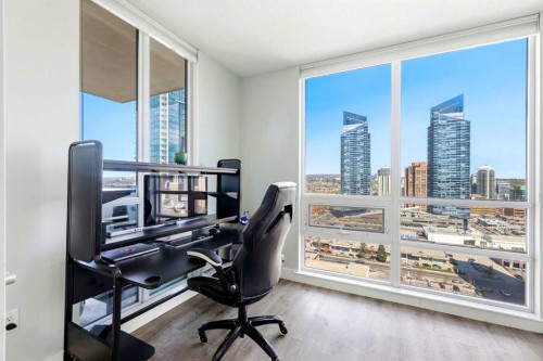 1902-1118 12 Avenue Sw, Calgary, AB - Indoor Photo Showing Office