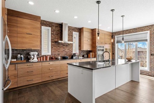 82 Cranbrook Crescent Se, Calgary, AB - Indoor Photo Showing Kitchen With Upgraded Kitchen
