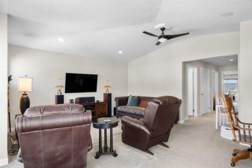 82 Cranbrook Crescent Se, Calgary, AB - Indoor