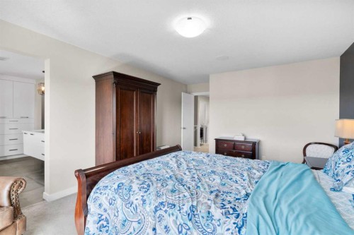 82 Cranbrook Crescent Se, Calgary, AB - Indoor Photo Showing Bedroom