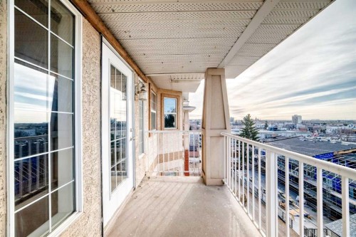 503-417 3 Avenue Ne, Calgary, AB - Outdoor With Balcony With Exterior