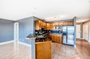 503-417 3 Avenue Ne, Calgary, AB  - Indoor Photo Showing Kitchen 