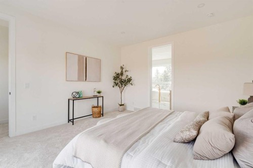 39B Moncton Road Ne, Calgary, AB - Indoor Photo Showing Bedroom
