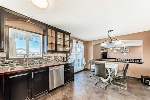 7160 Temple Drive Ne, Calgary, AB - Indoor