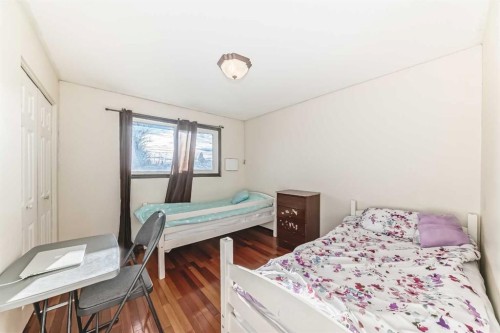 7160 Temple Drive Ne, Calgary, AB - Indoor Photo Showing Bedroom