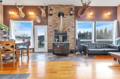 31442 Range Road 45, Rural Mountain View County, AB - Indoor