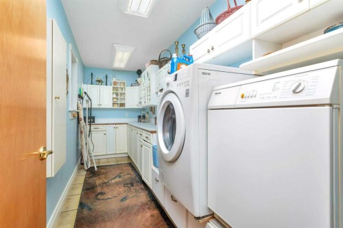 31442 Range Road 45, Rural Mountain View County, AB - Indoor Photo Showing Laundry Room