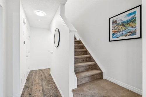 321 Windstone Gardens Sw, Airdrie, AB - Indoor Photo Showing Other Room