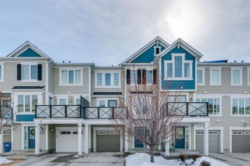 321 Windstone Gardens Sw, Airdrie, AB - Outdoor With Facade