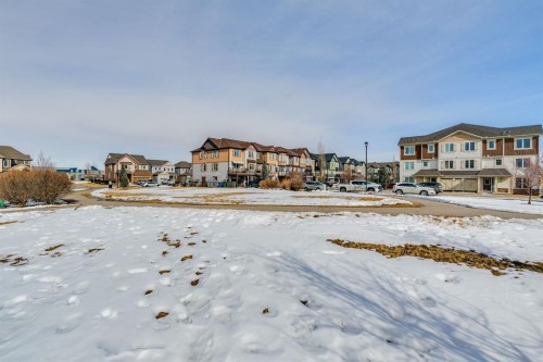 321 Windstone Gardens Sw, Airdrie, AB - Outdoor