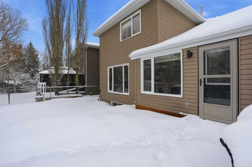 123 Schubert Hill Nw, Calgary, AB - Outdoor With Exterior