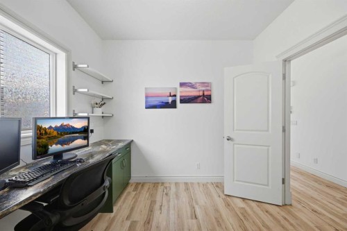 1153 Kingston Crescent Se, Airdrie, AB - Indoor Photo Showing Office