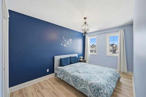 1153 Kingston Crescent Se, Airdrie, AB - Indoor Photo Showing Bedroom