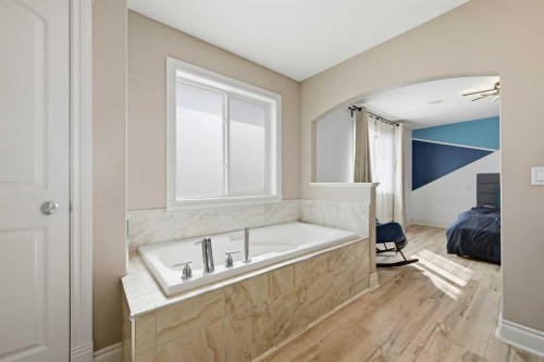 1153 Kingston Crescent Se, Airdrie, AB - Indoor Photo Showing Bathroom