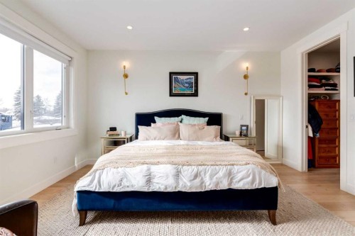 2107 52 Avenue Sw, Calgary, AB - Indoor Photo Showing Bedroom