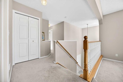 287 Panamount Drive Nw, Calgary, AB - Indoor Photo Showing Other Room