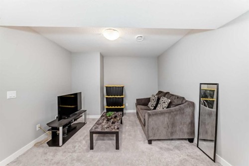111 Redstone Crescent Ne, Calgary, AB - Indoor