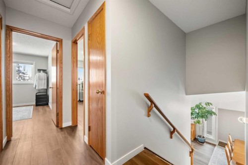 412 Hawkland Place Nw, Calgary, AB - Indoor Photo Showing Other Room