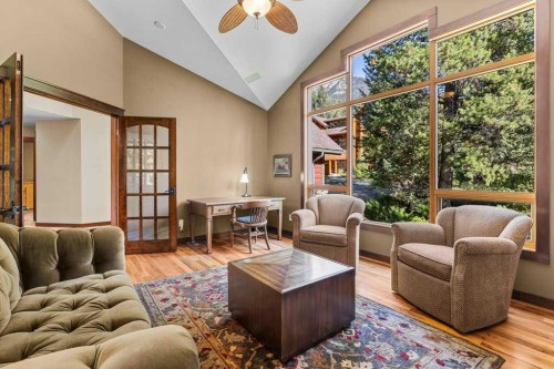 16 Blue Grouse Ridge, Canmore, AB - Indoor Photo Showing Living Room