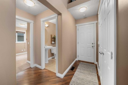 173 Cimarron Park Circle, Okotoks, AB - Indoor Photo Showing Other Room