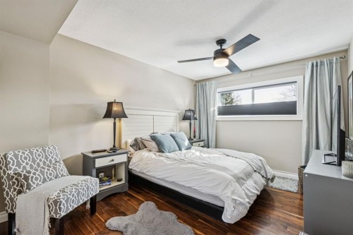 56 Haddock Road Sw, Calgary, AB - Indoor Photo Showing Bedroom