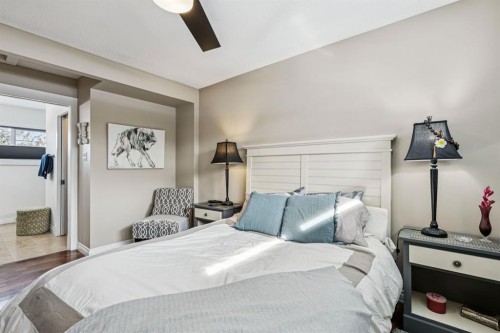 56 Haddock Road Sw, Calgary, AB - Indoor Photo Showing Bedroom