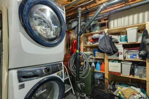 56 Haddock Road Sw, Calgary, AB - Indoor Photo Showing Laundry Room