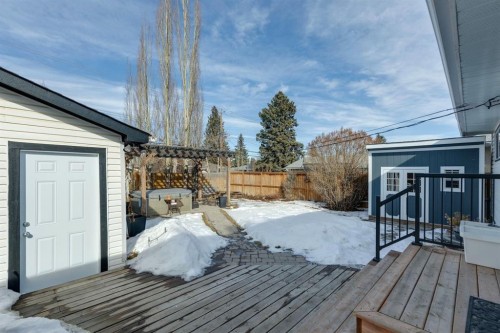 56 Haddock Road Sw, Calgary, AB - Outdoor