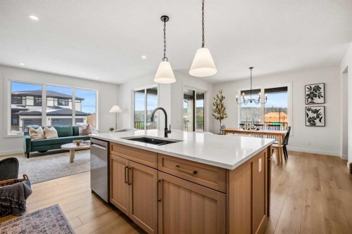 28 Sunvalley View, Cochrane, AB - Indoor Photo Showing Kitchen