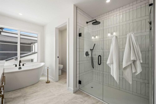 28 Sunvalley View, Cochrane, AB - Indoor Photo Showing Bathroom