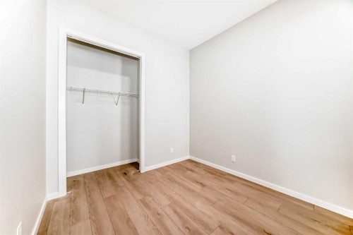 203 Langwell Common Se, Airdrie, AB - Indoor Photo Showing Other Room