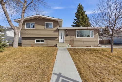 9852 Athens Road Se, Calgary, AB - Outdoor