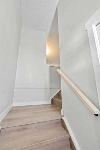 58 Templeson Crescent Ne, Calgary, AB - Indoor Photo Showing Other Room