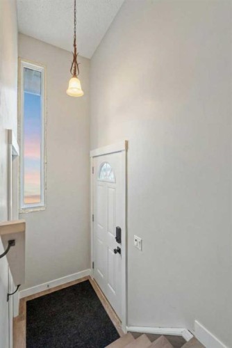 58 Templeson Crescent Ne, Calgary, AB - Indoor Photo Showing Other Room