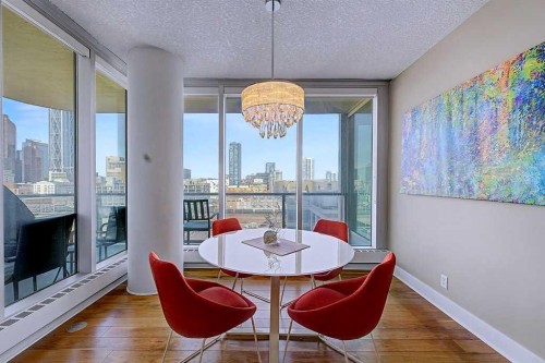 1006-433 11 Avenue Se, Calgary, AB - Indoor Photo Showing Dining Room