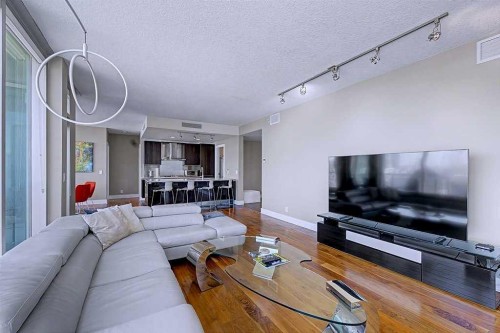 1006-433 11 Avenue Se, Calgary, AB - Indoor Photo Showing Living Room