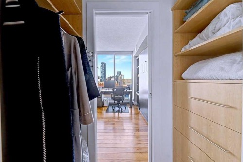 1006-433 11 Avenue Se, Calgary, AB - Indoor