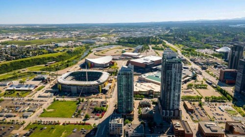 1006-433 11 Avenue Se, Calgary, AB - Outdoor With View