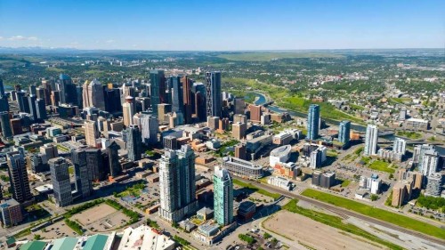 1006-433 11 Avenue Se, Calgary, AB - Outdoor With View