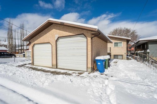 135 27 Avenue Ne, Calgary, AB - Outdoor With Exterior