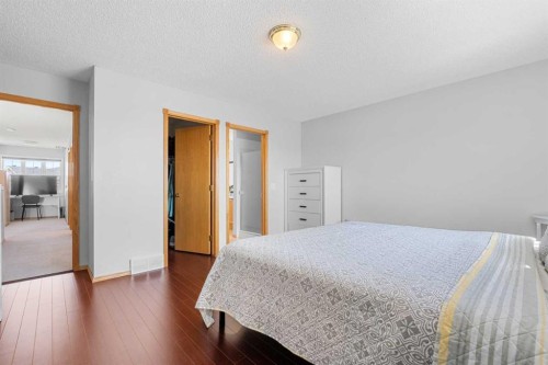 136 Coral Springs Landing Ne, Calgary, AB - Indoor Photo Showing Bedroom