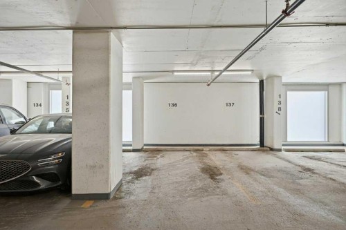 2604-1122 3 Street Se, Calgary, AB - Indoor Photo Showing Garage