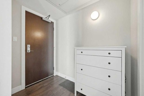 2604-1122 3 Street Se, Calgary, AB - Indoor Photo Showing Other Room