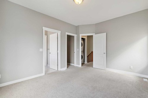 39 Sierra Morena Landing Sw, Calgary, AB - Indoor Photo Showing Other Room