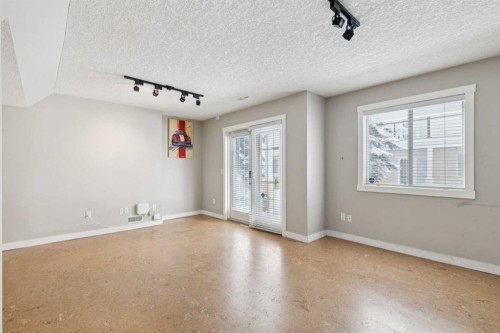 39 Sierra Morena Landing Sw, Calgary, AB - Indoor Photo Showing Other Room